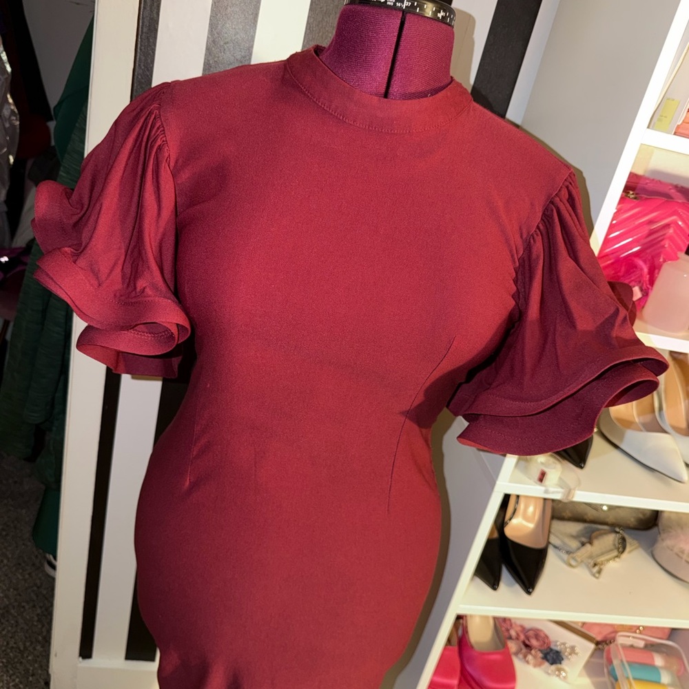 Elegant Burgundy Ruffle Sleeve Dress